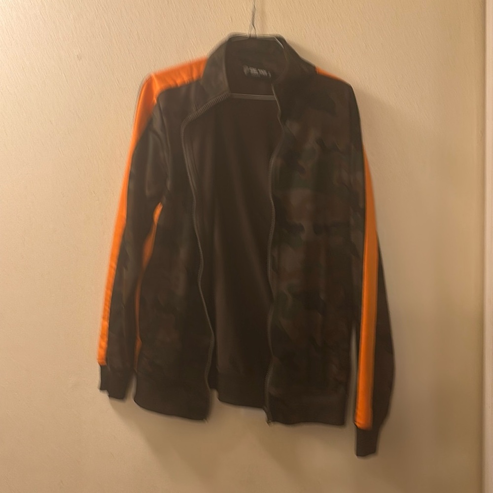 Rebel minds track jackets